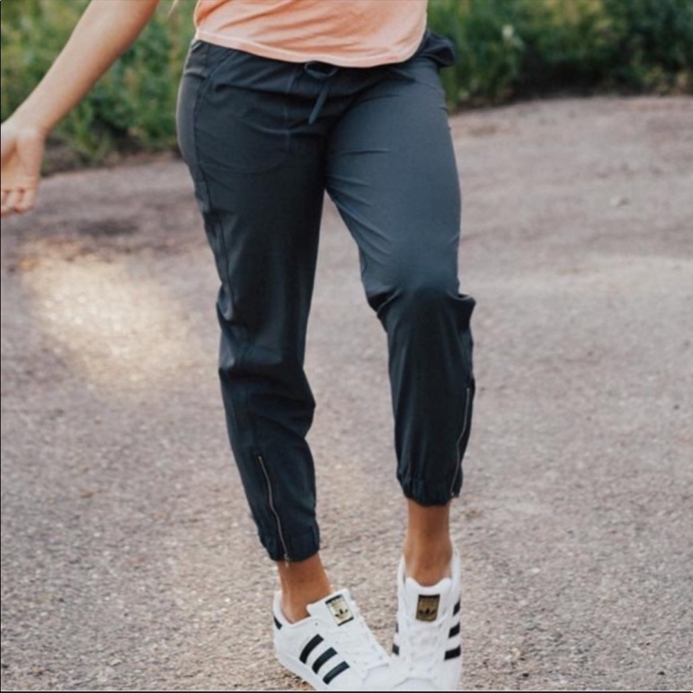 Albion fit Granite Jetsetters